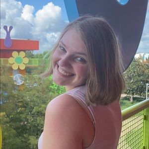 Meet your Posher, Melissa